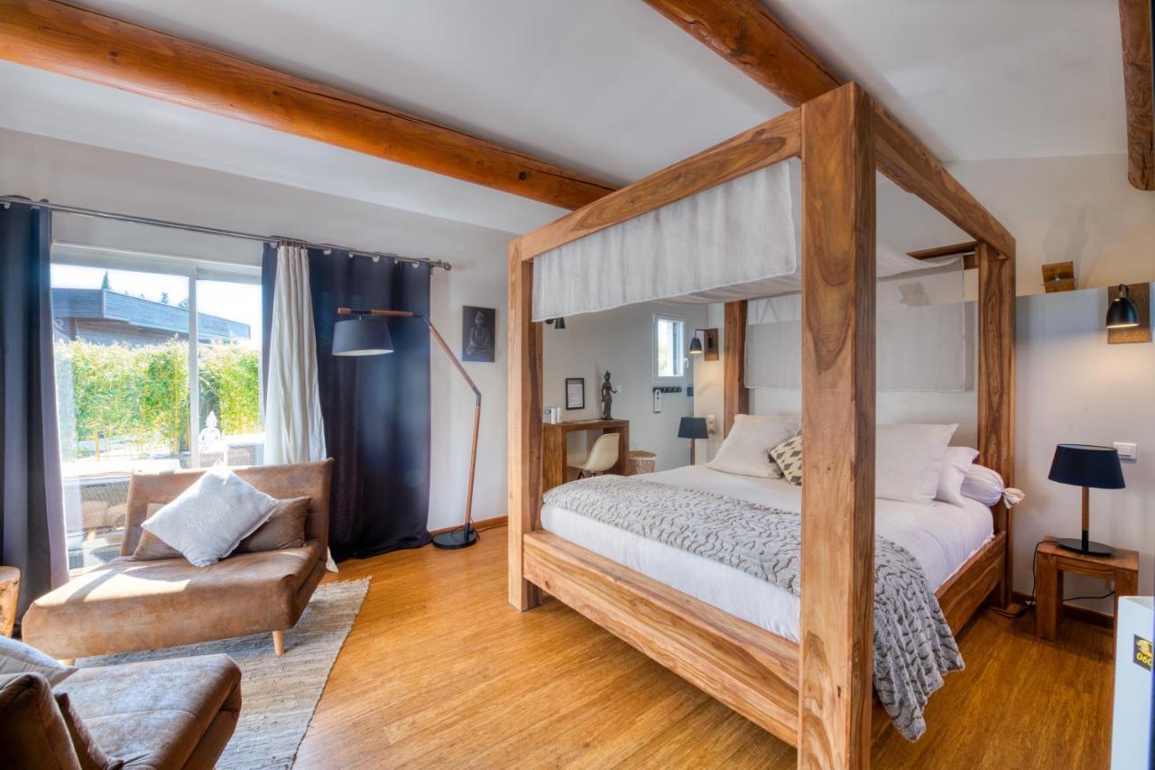 Mas Des Cigales Bed & Breakfast Orgon Exterior photo